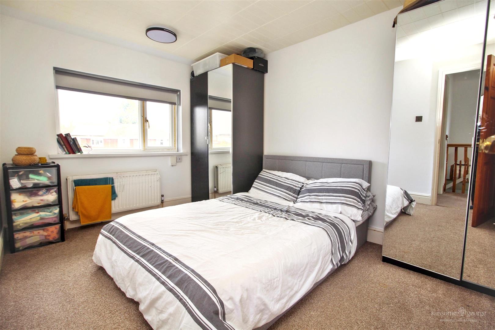 Ainsdale Crescent, Southcote, Reading